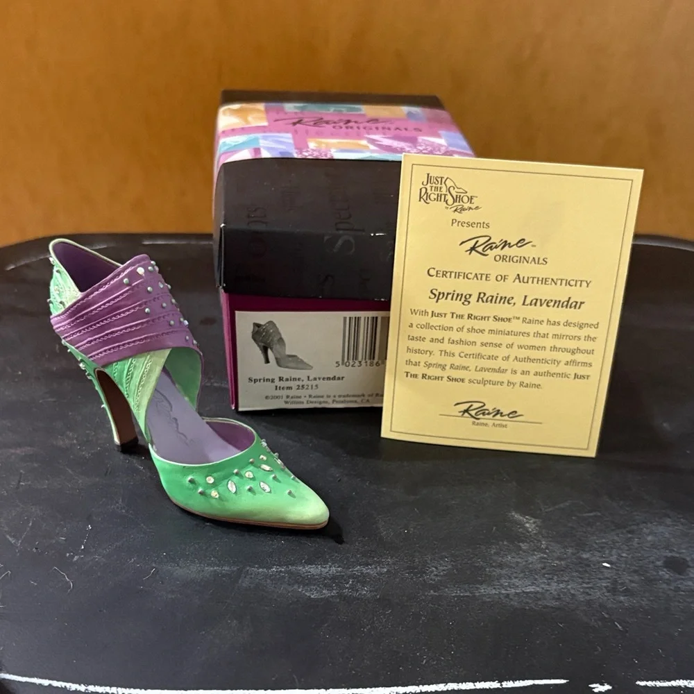 Just The Right Shoe Lavender and Green Heels - Picture 1 of 5